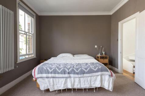 Elmsdale Road E17