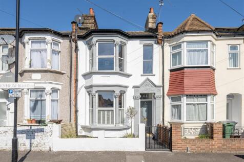 Blenheim Road, E17