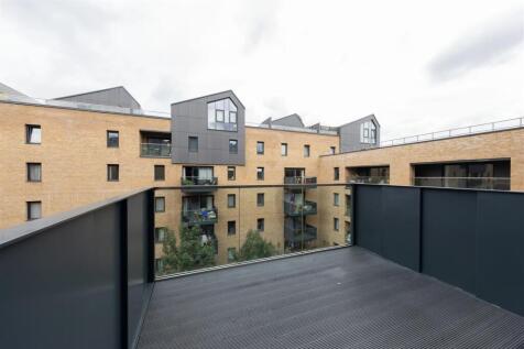 Collendale Road, E17