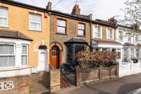 Gosport Road , E17