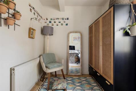 Warner Road, E17