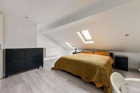 Lily Road, E17