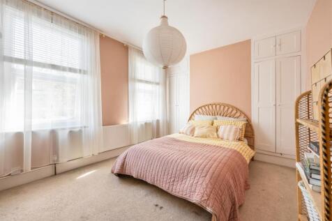 Clacton Road, E17