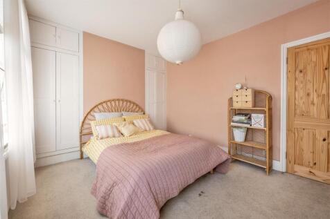 Clacton Road, E17
