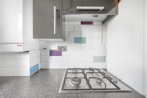 Green Pond Close E17