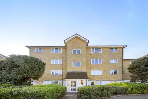 Green Pond Close E17