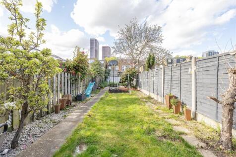 Albert Road E17