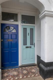 Francis Road, E10