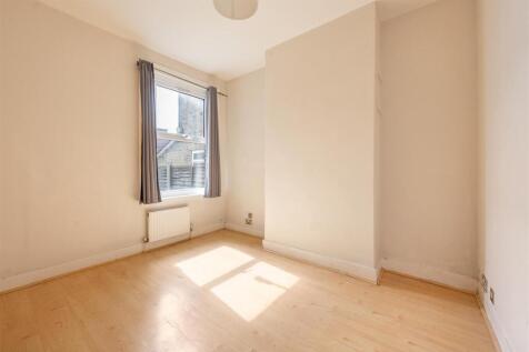 Bedroom-1.jpg