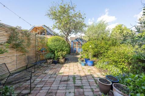 Aubrey Road E17