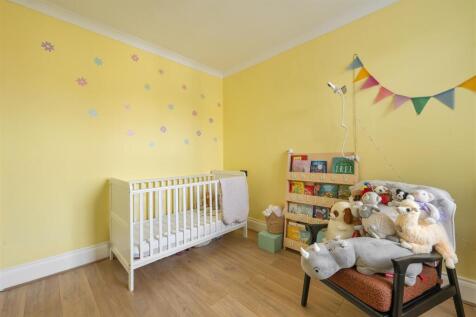 Bromley Road E17
