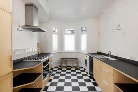 Waverley Road E17