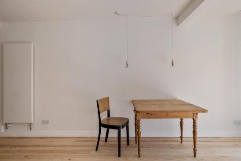 Waverley Road E17