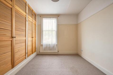Northcote Road E17