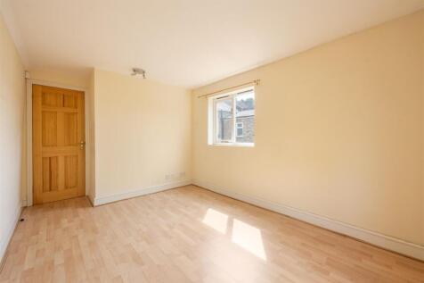 Northcote Road E17