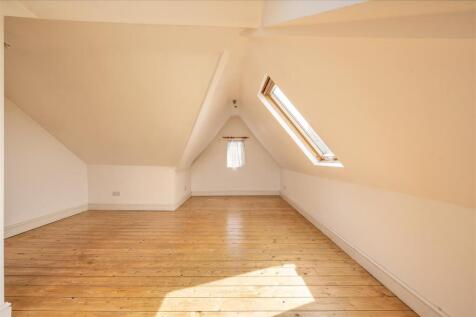 Northcote Road E17