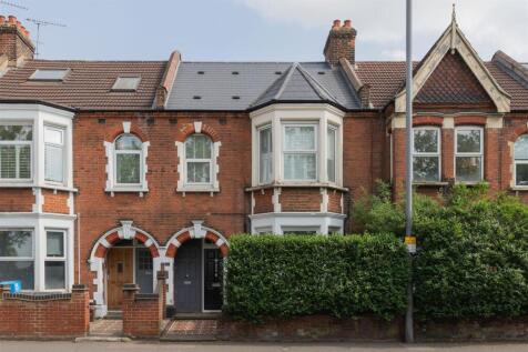 High Road Leyton, E10