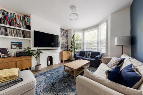 High Road Leyton, E10