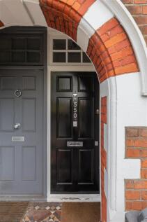 High Road Leyton, E10