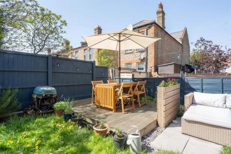 Markhouse Road E17