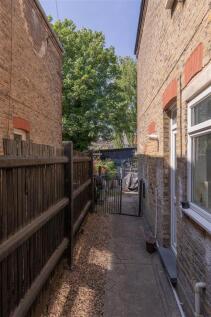 Chingford Road, E17