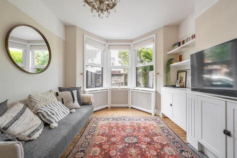 Seymour Road, E17