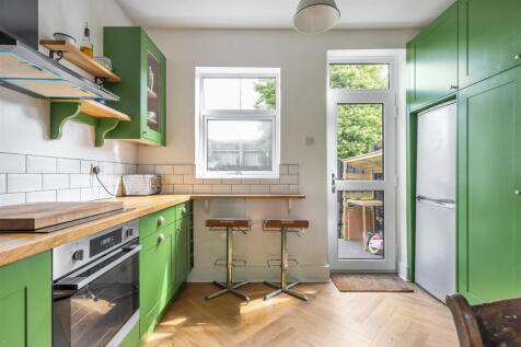 Seymour Road, E17