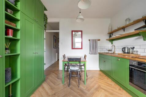 Seymour Road, E17