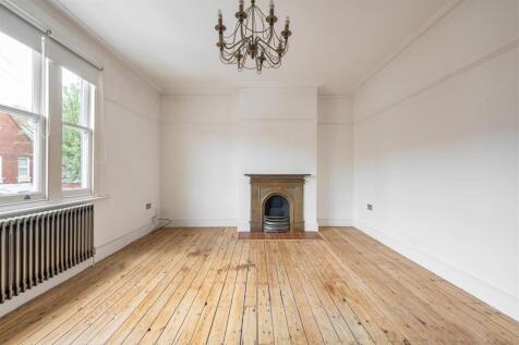 Seymour Road, E10