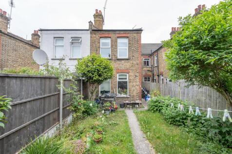 Seymour Road, E10