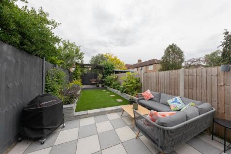 Fulbourne Road, E17