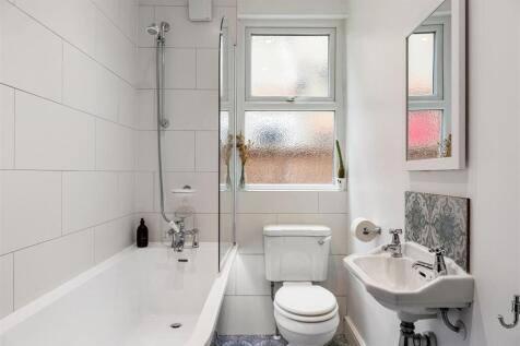 Brettenham Road, E17