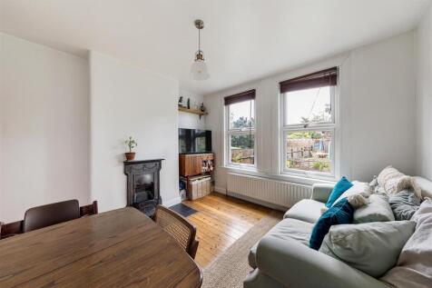 Brettenham Road, E17