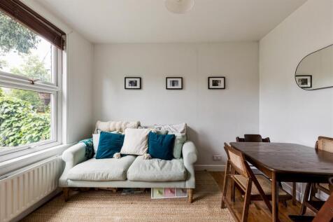 Brettenham Road, E17