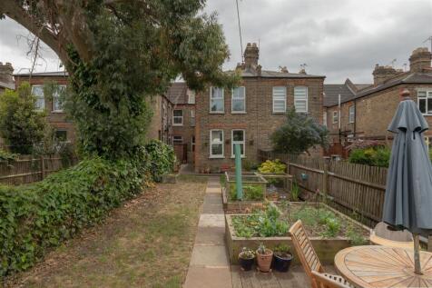 Brettenham Road, E17