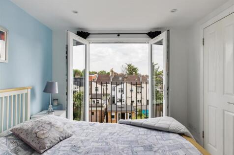 Clarence Road E17