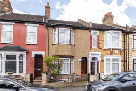 St. Johns Road, E17