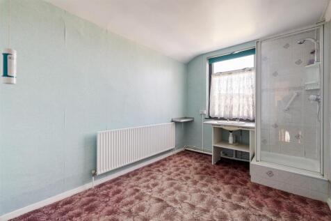 St. Johns Road, E17