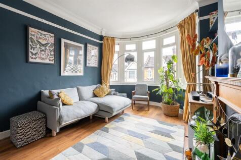 Colchester Road, E10