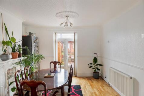 Billet Road E17
