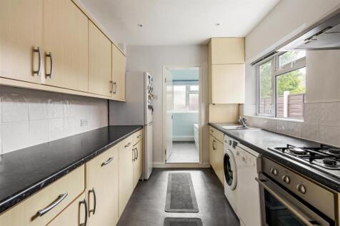 Turner Road, E17