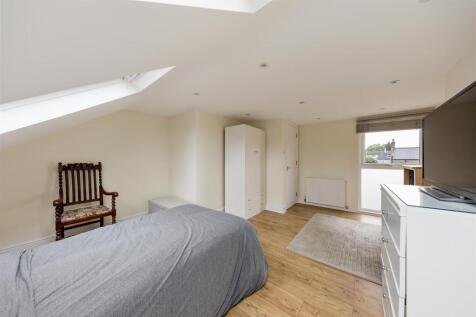 Turner Road, E17