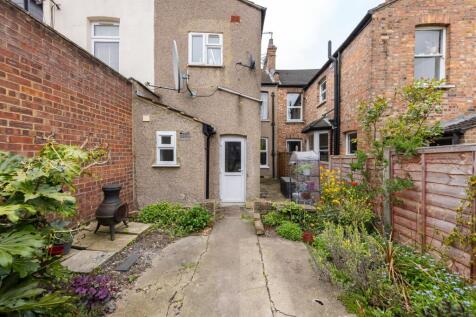 Borwick Avenue E17