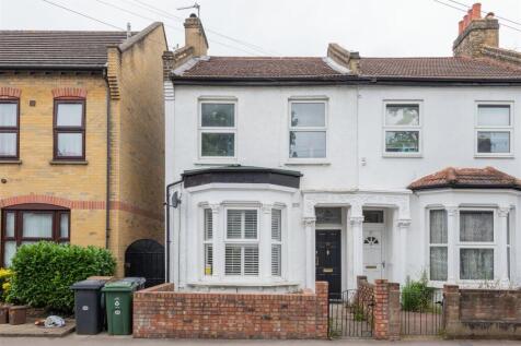 Buckland Road E10