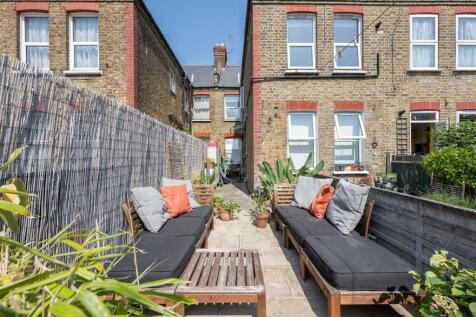 Seymour Road, E17