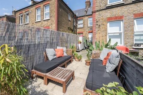 Seymour Road, E17