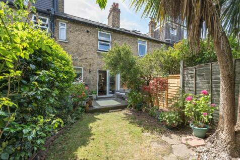 Fleeming Road, E17