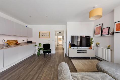 Buchanan House, 7 Troubridge Square, E17