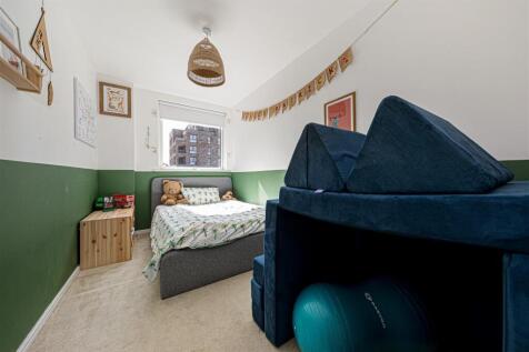 Buchanan House, 7 Troubridge Square, E17