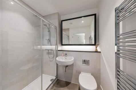 Beck Square E10